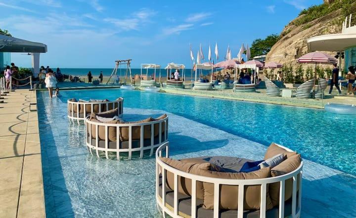 Hua Hin Veranda Beachfront Living Exterior foto